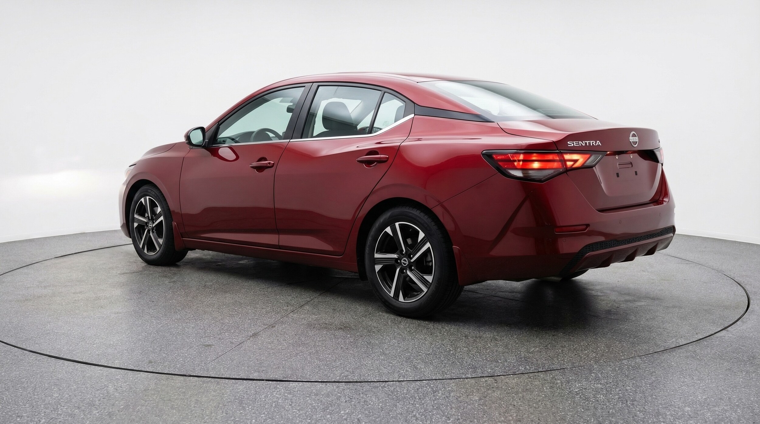Thumbnail: 2025 Nissan Sentra - 5