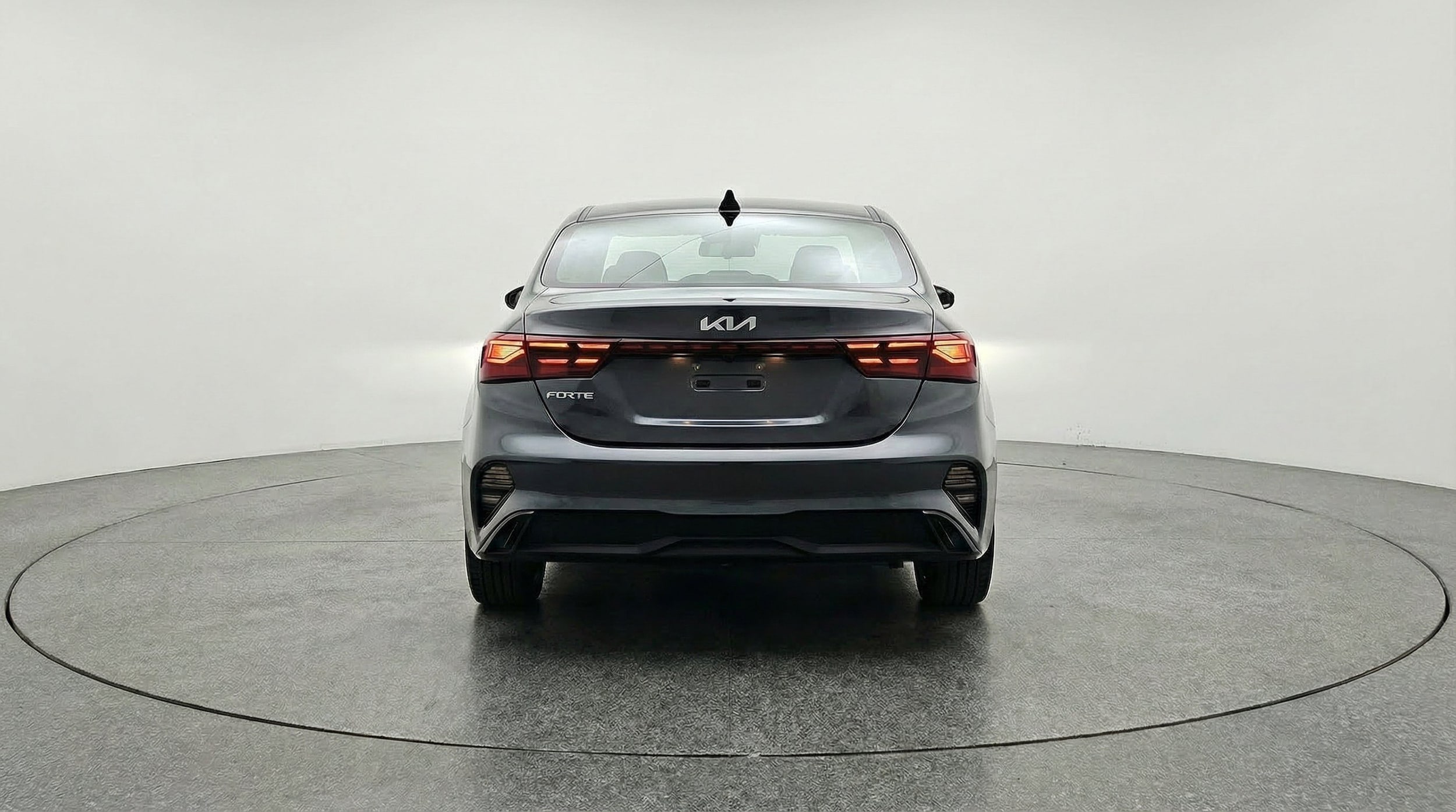 Thumbnail: 2024 Kia Forte - 7