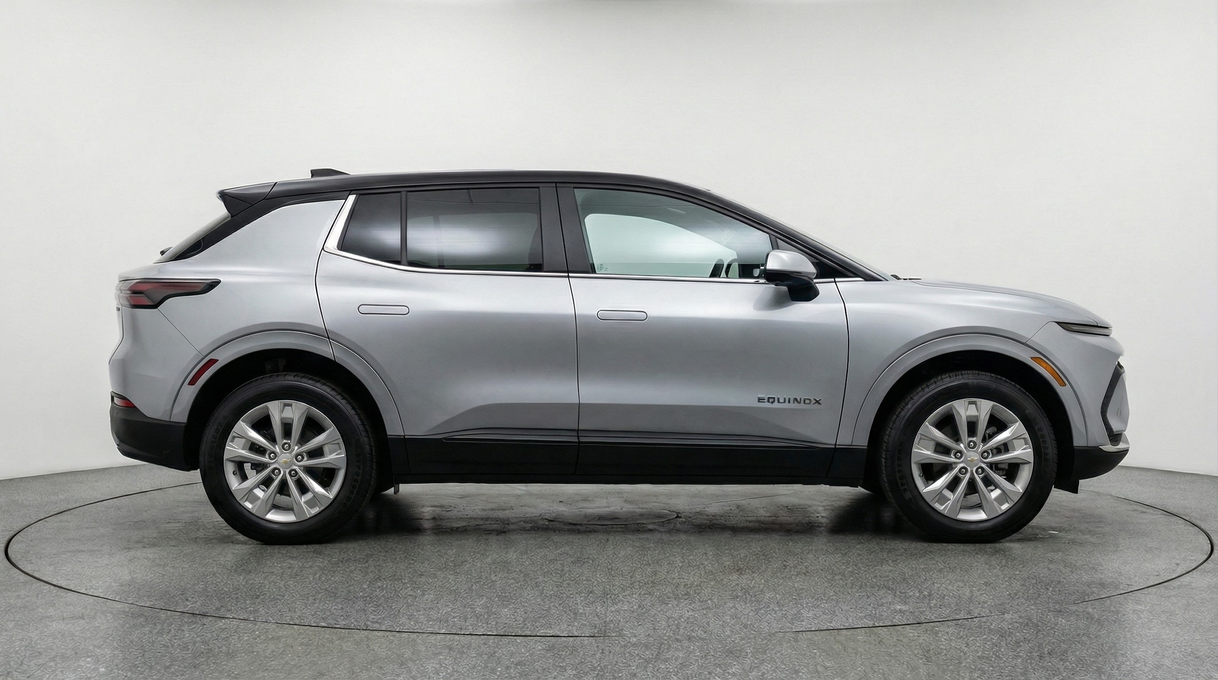 Thumbnail: 2025 Chevrolet Equinox - 8