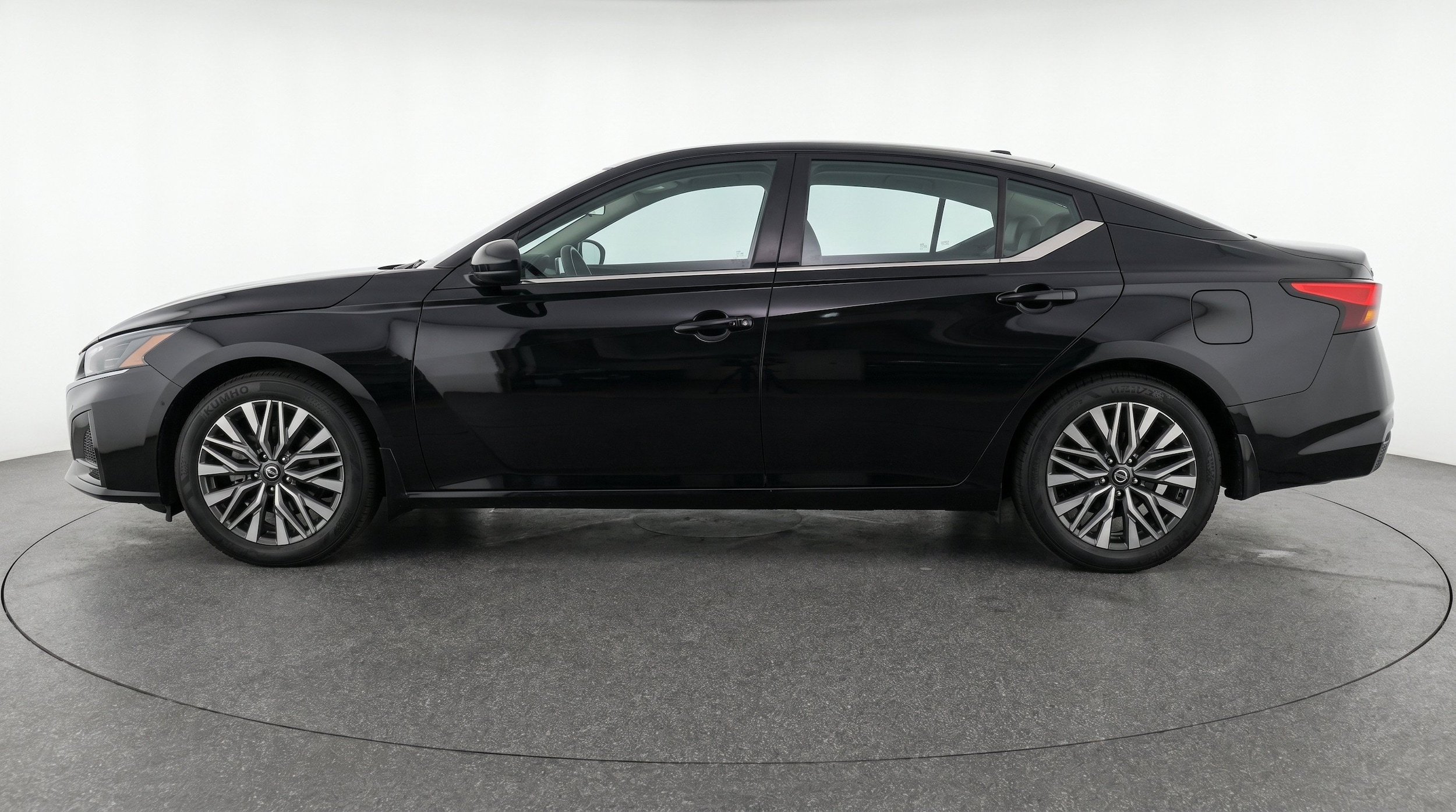 Thumbnail: 2026 Nissan Altima - 5