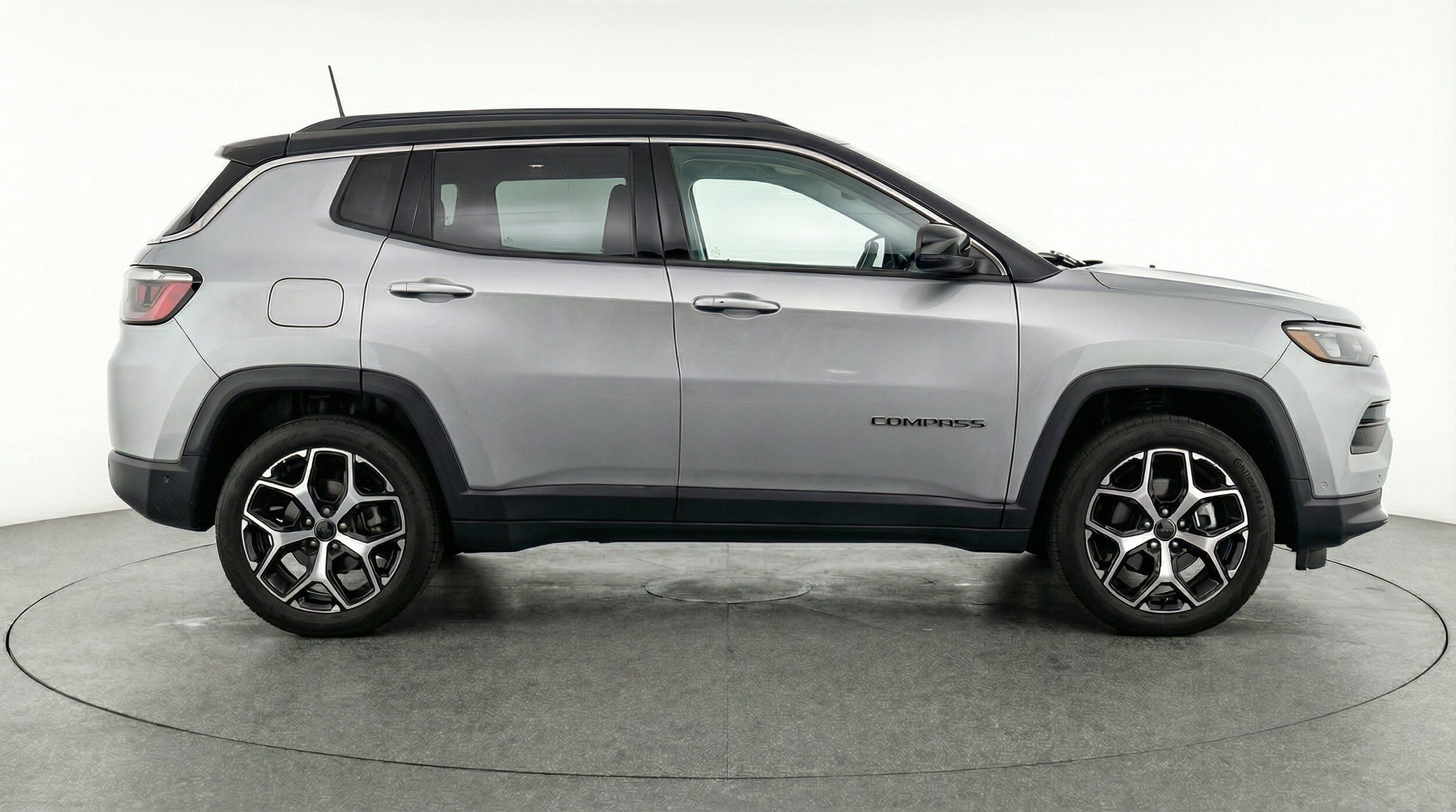 Thumbnail: 2025 Jeep Compass - 11