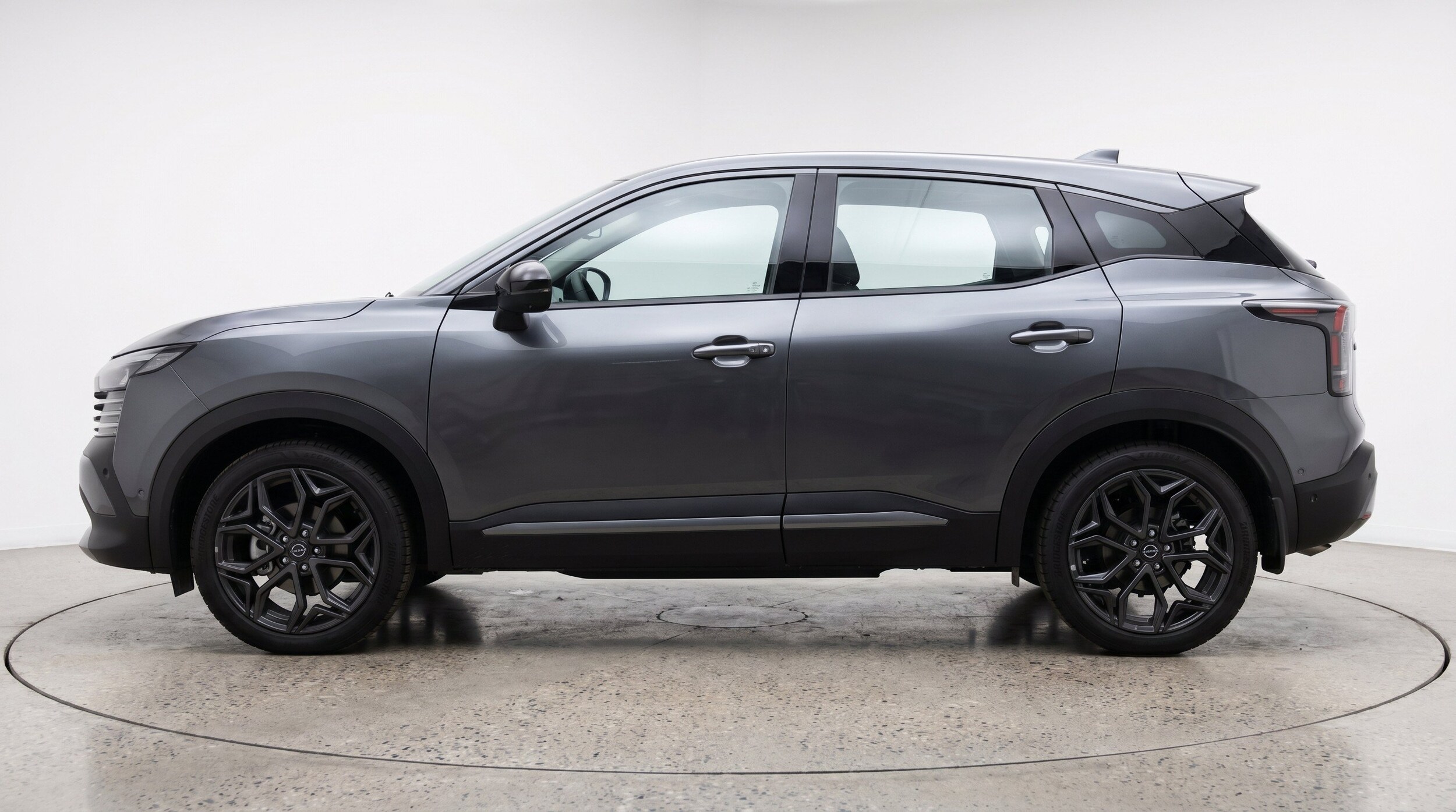 Thumbnail: 2026 Nissan Kicks - 5