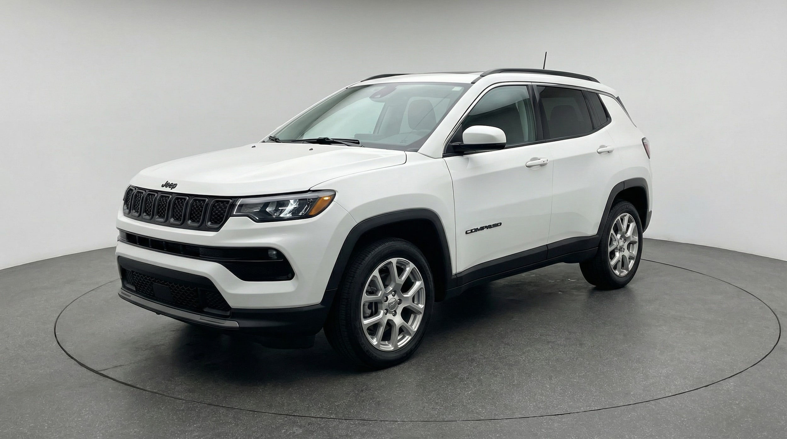 Thumbnail: 2025 Jeep Compass - 3
