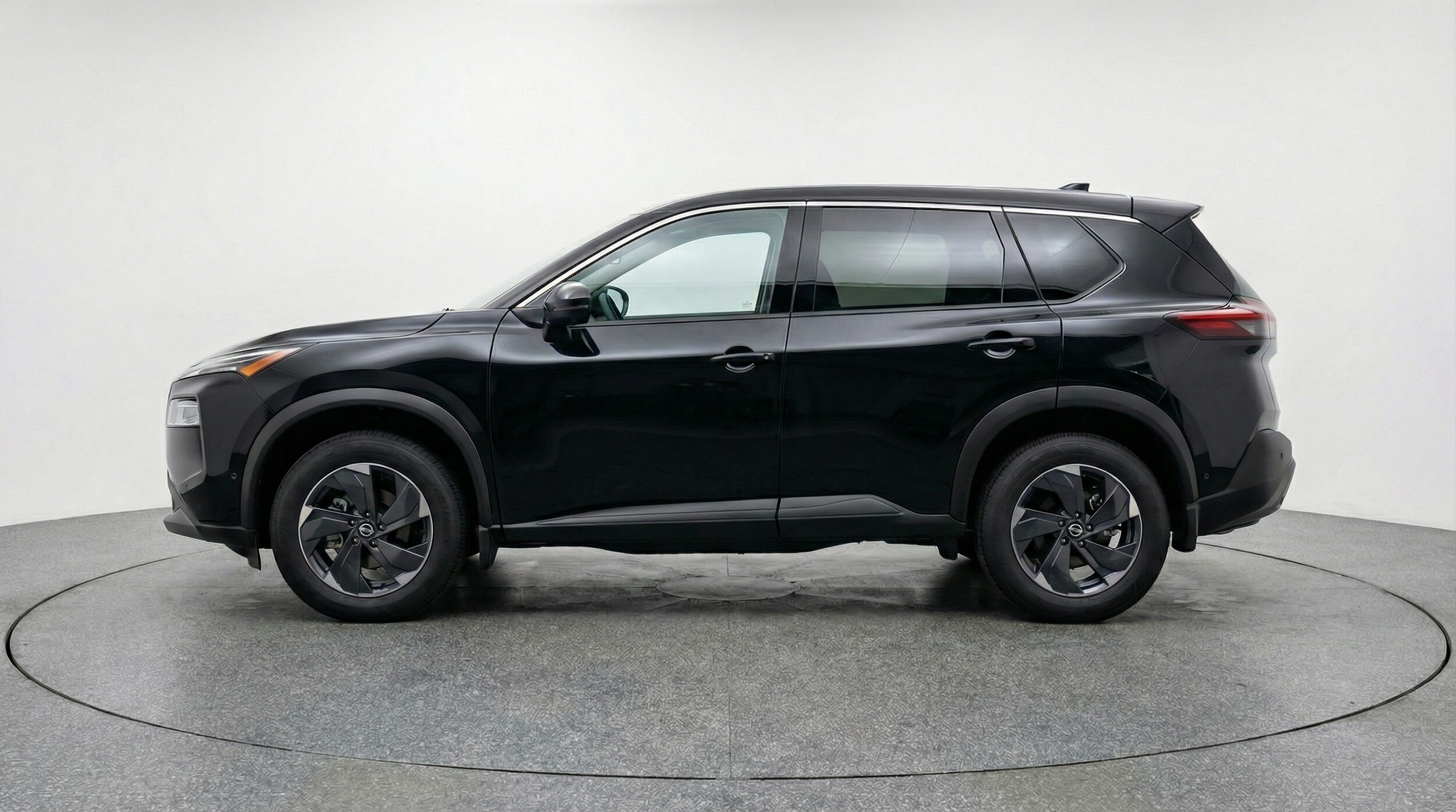 Thumbnail: 2025 Nissan Rogue - 4