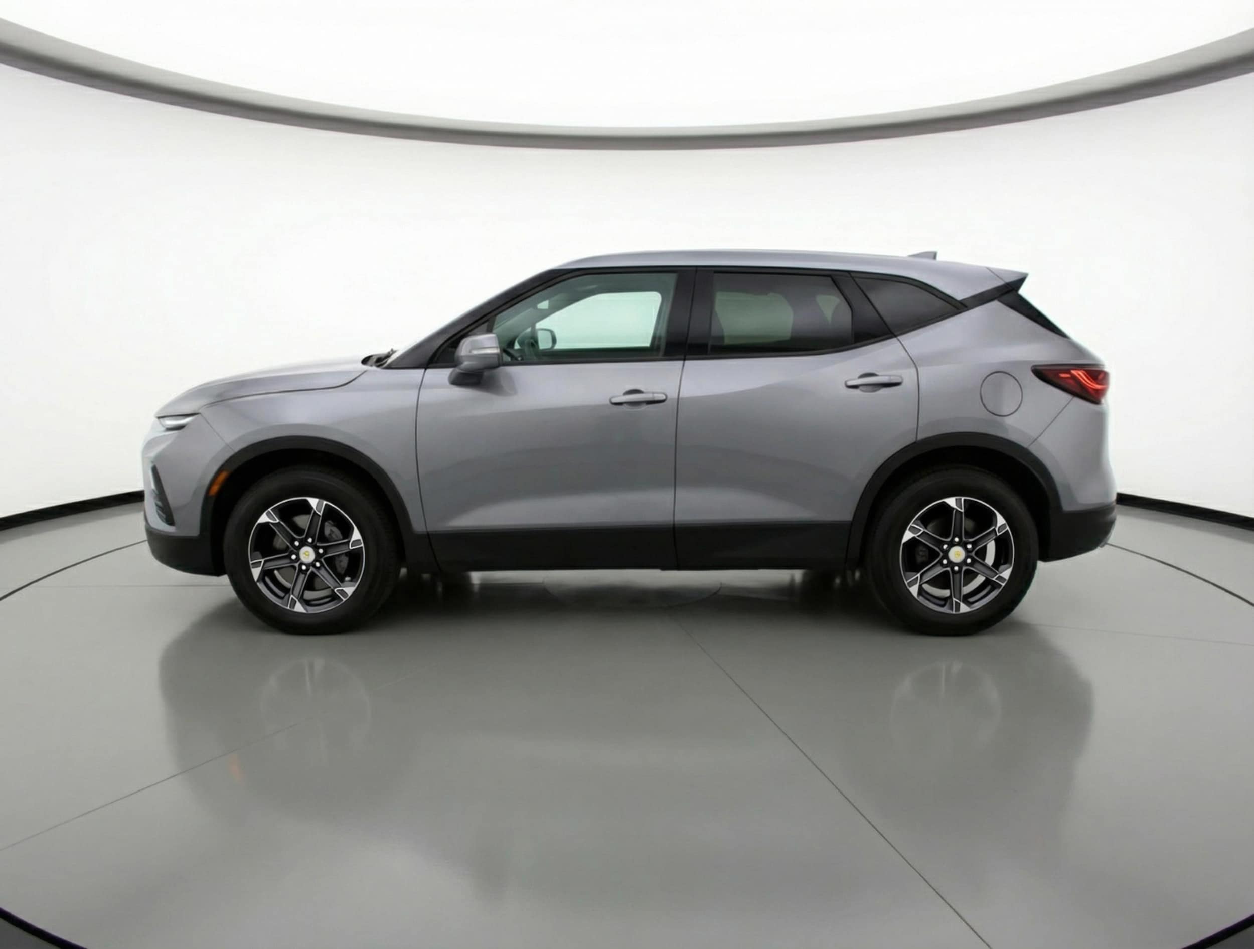 Thumbnail: 2025 Chevrolet Blazer - 4