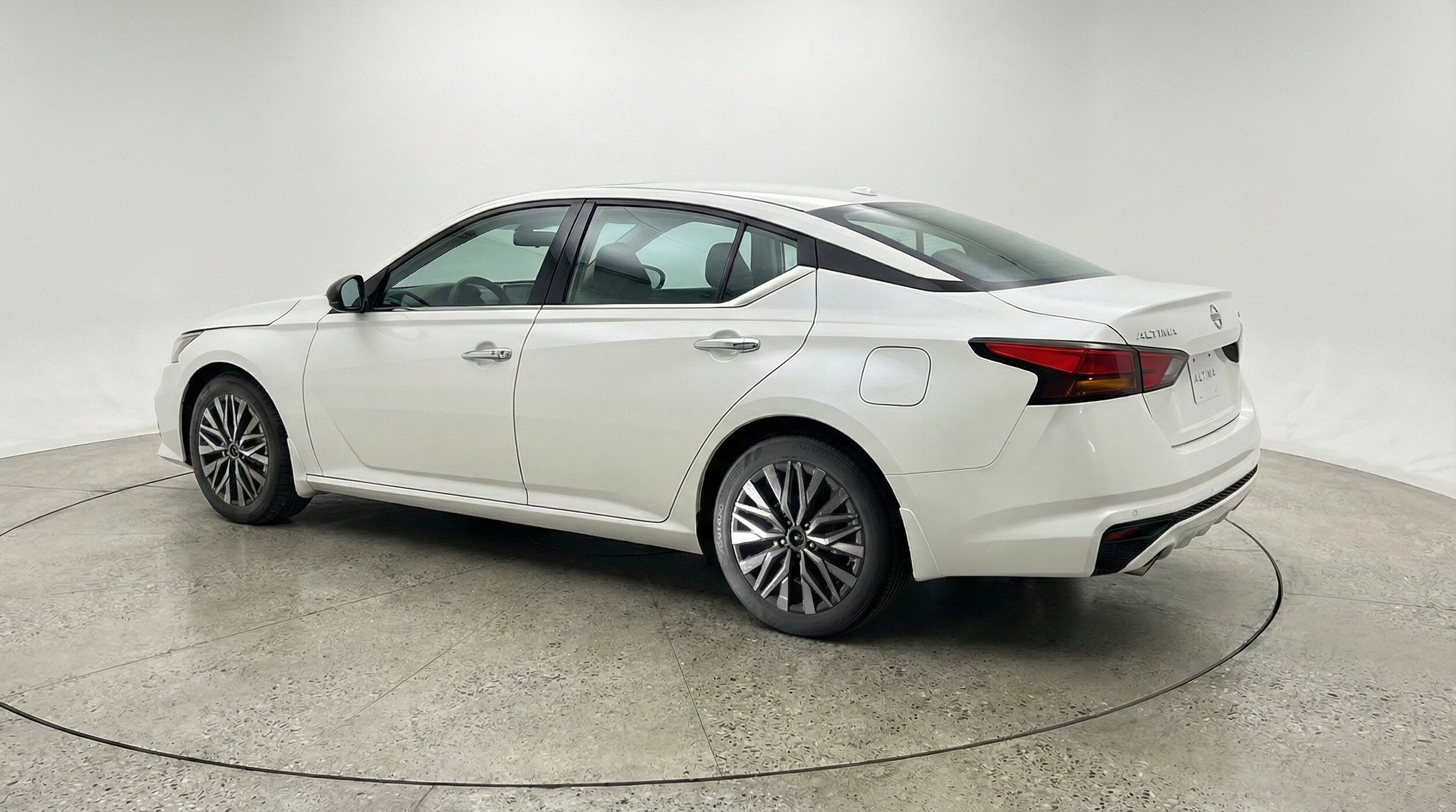 Thumbnail: 2025 Nissan Altima - 6