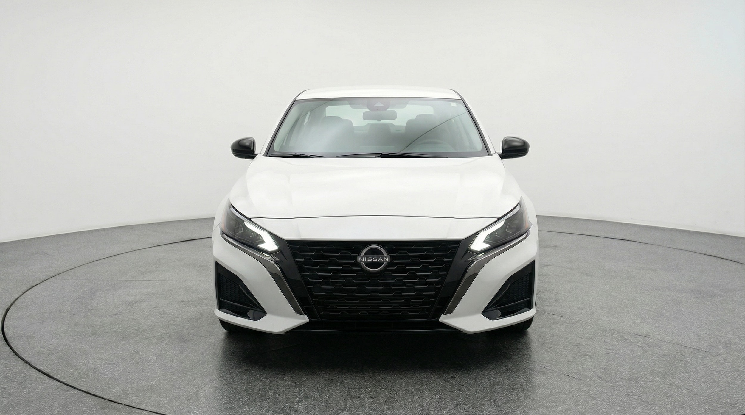 Thumbnail: 2025 Nissan Altima - 2