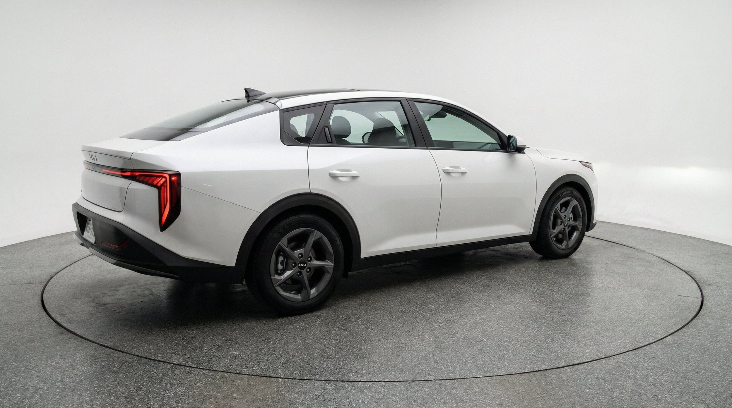 Thumbnail: 2025 Kia K4 - 9