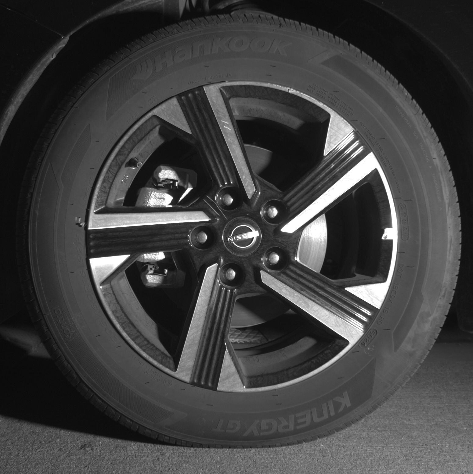 Thumbnail: 2025 Nissan Sentra - 9