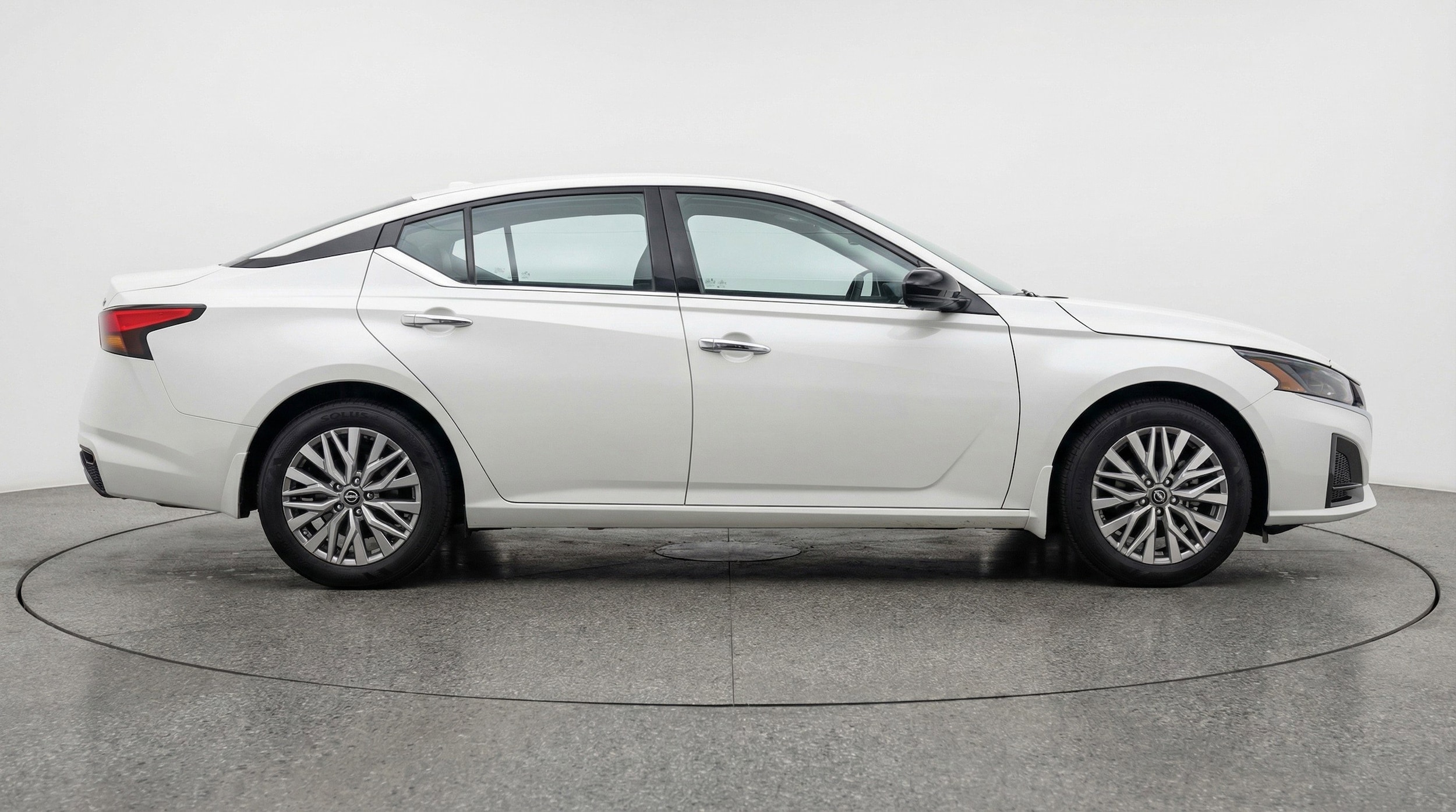 Thumbnail: 2025 Nissan Altima - 11