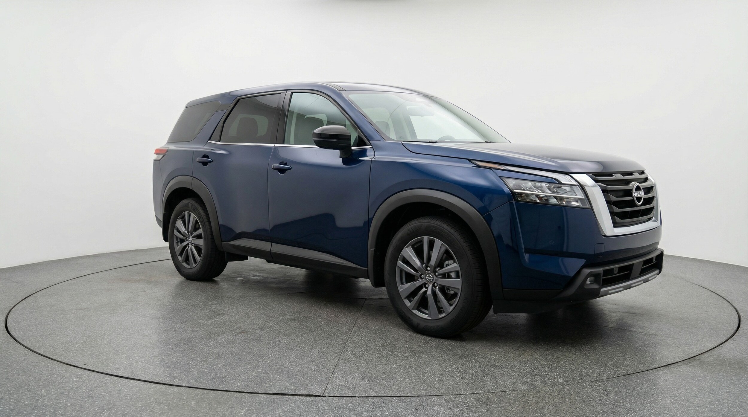 Thumbnail: 2025 Nissan Pathfinder - 1