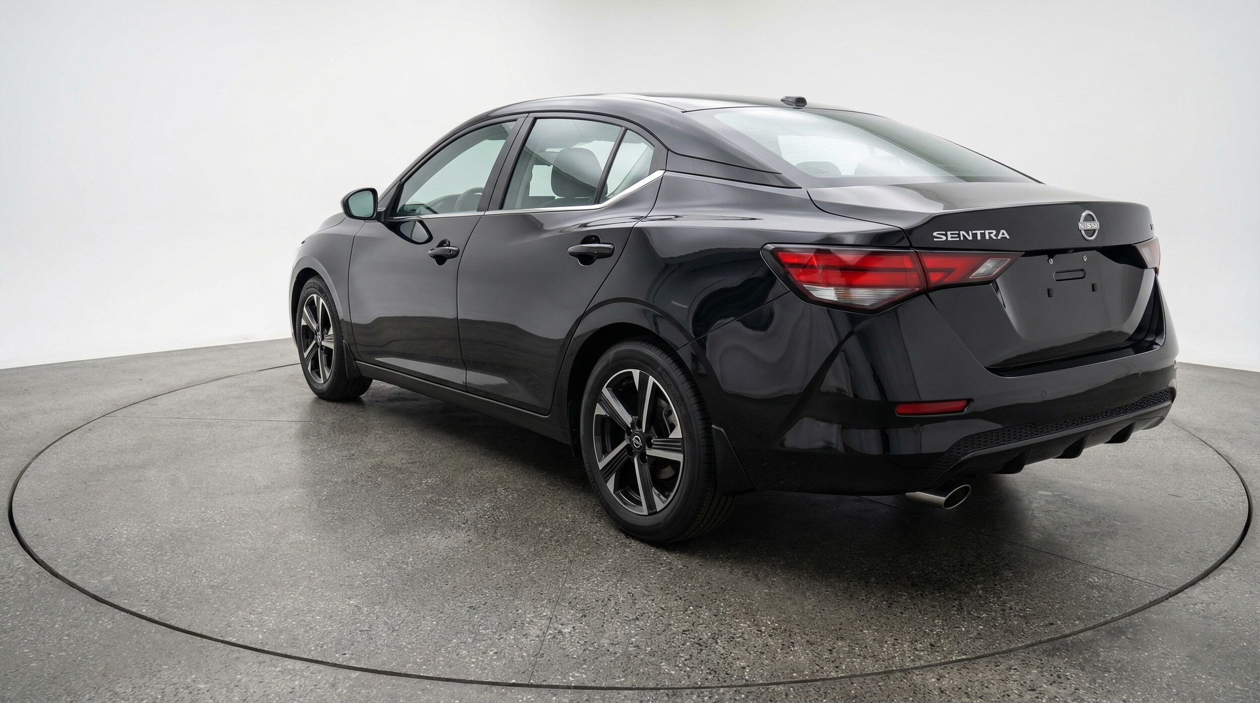 Thumbnail: 2025 Nissan Sentra - 5