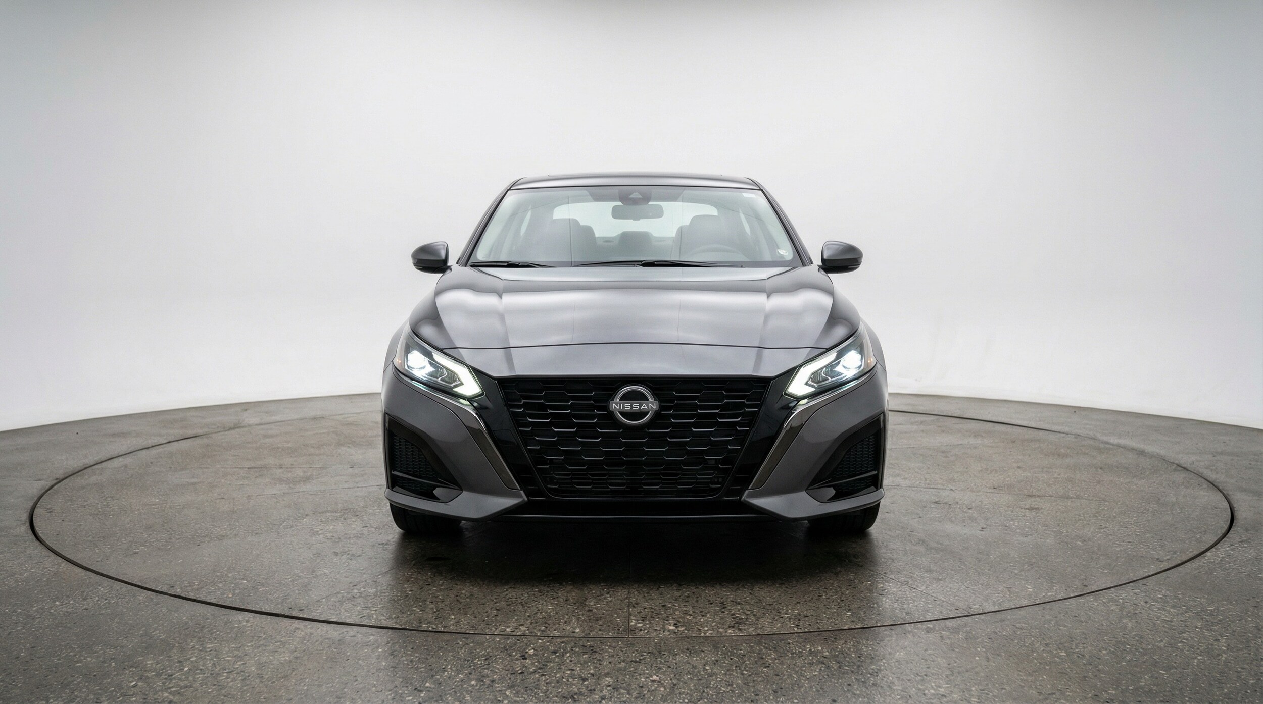 Thumbnail: 2025 Nissan Altima - 2