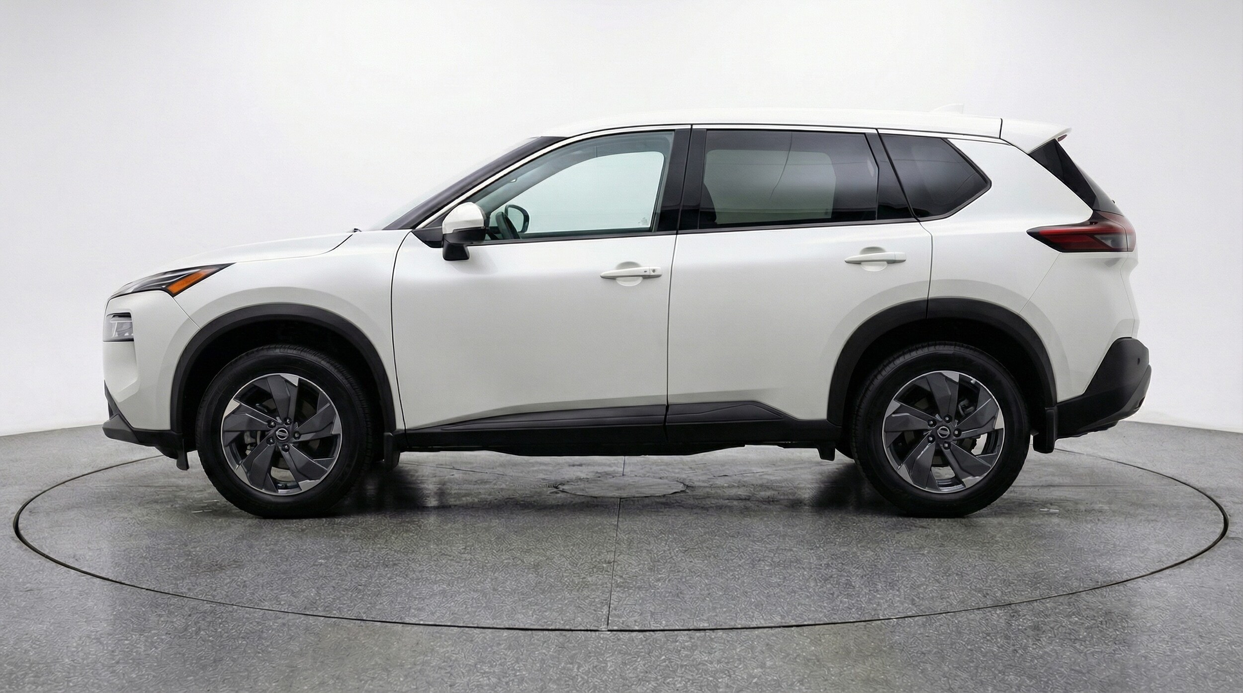 Thumbnail: 2026 Nissan Rogue - 4