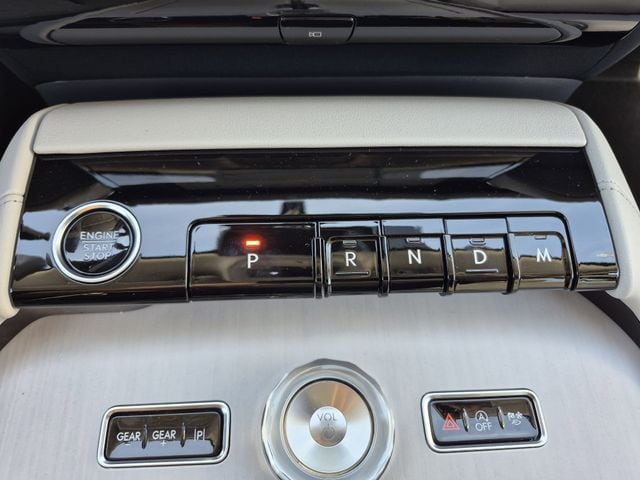 2026 Lincoln Navigator Premiere L - Photo 20