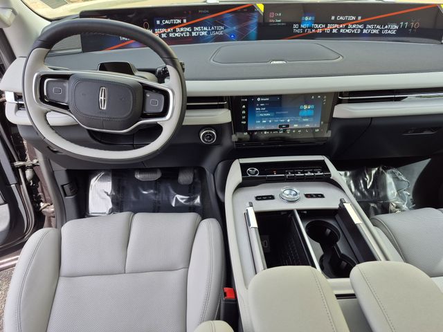 2026 Lincoln Navigator Premiere L - Photo 10