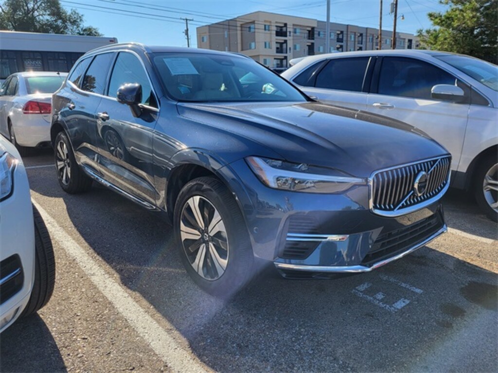 Used 2023 Volvo XC60 Recharge Plug-In Hybrid T8 Plus Bright Theme SUV