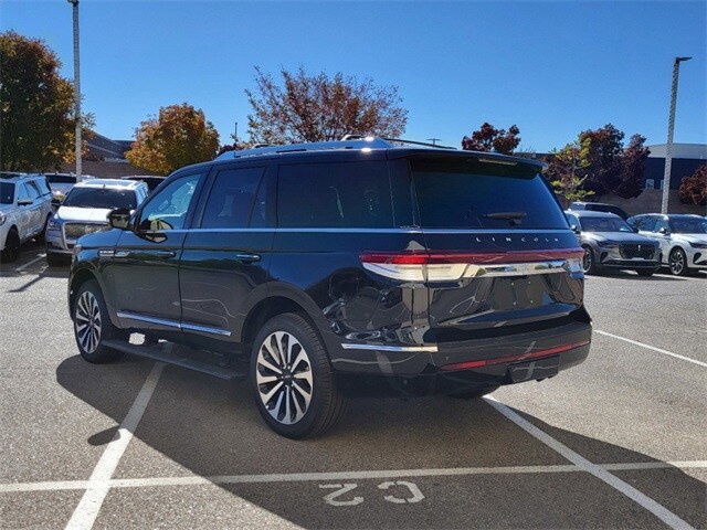 2024 Lincoln Navigator Reserve photo 3