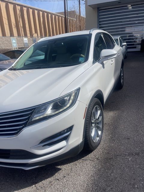 2017 Lincoln MKC Select photo 3