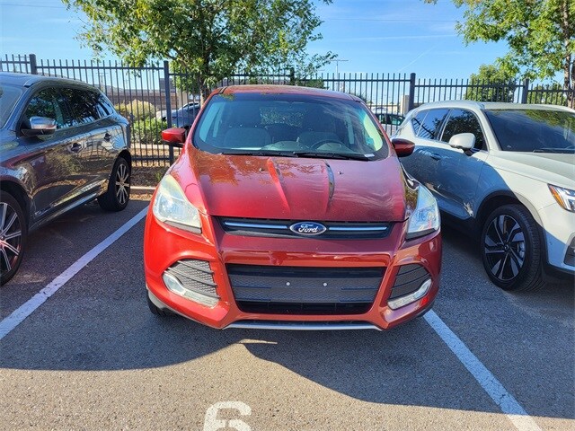 2016 Ford Escape SE photo 2