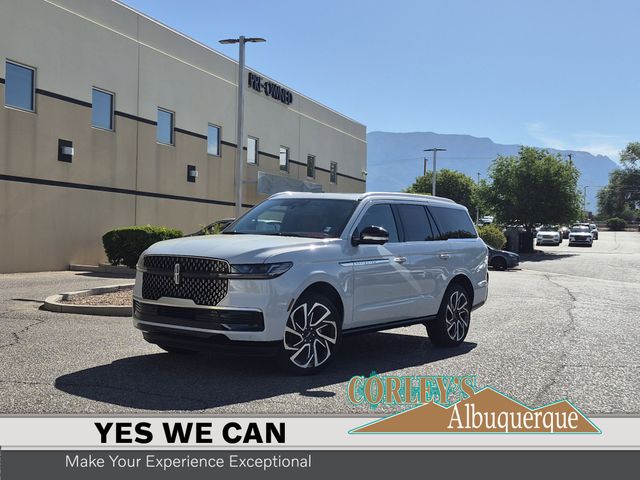 2026 Lincoln Navigator Reserve 4WD's photo