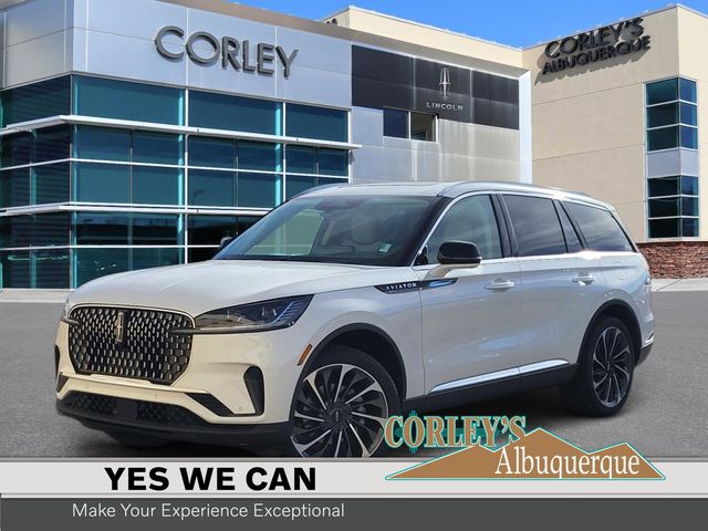 2026 Lincoln Aviator Reserve AWD's photo