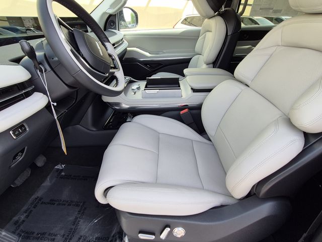 2026 Lincoln Navigator Premiere - Photo 8