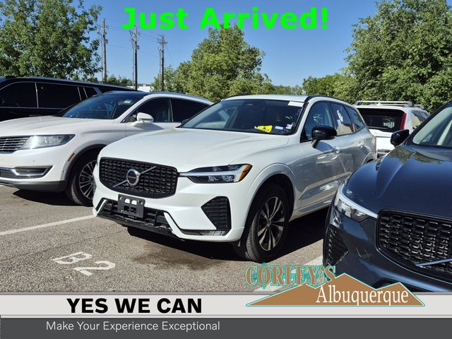 2025 Volvo XC60 B5 Core Dark AWD's photo