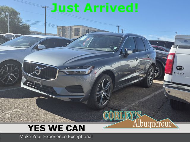 2020 Volvo XC60 T5 Momentum AWD's photo
