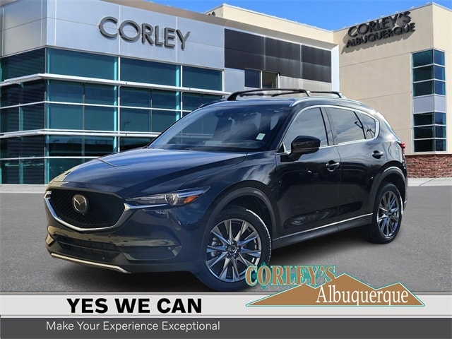 2019 Mazda CX-5 Signature's photo