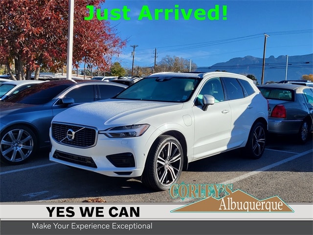 2019 Volvo XC60 Hybrid T8 R-Design SUV