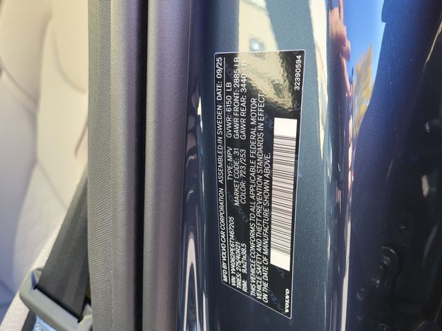 2026 Volvo XC90 Plus - Photo 16