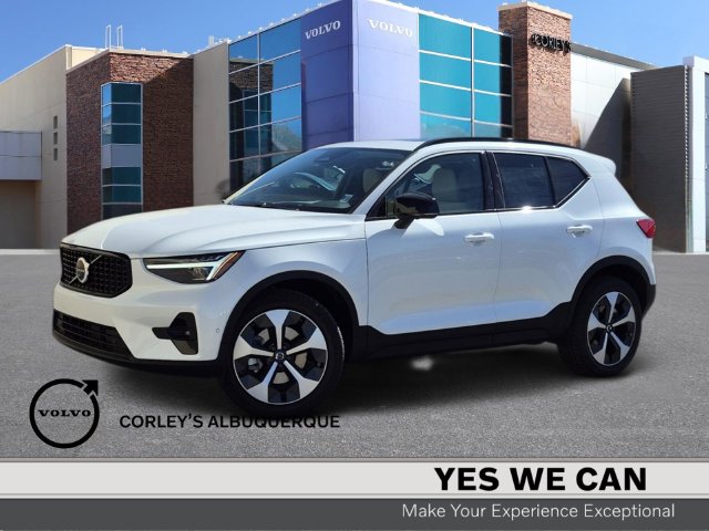 2026 Volvo XC40