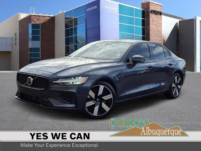 2024 Volvo S60 plug-in hybrid T8 Plus Dark Sedan