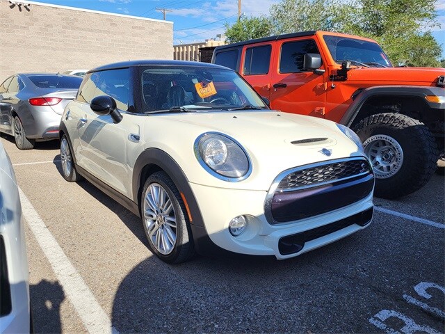 2019 Mini Cooper 2 Door Hardtop S photo 3