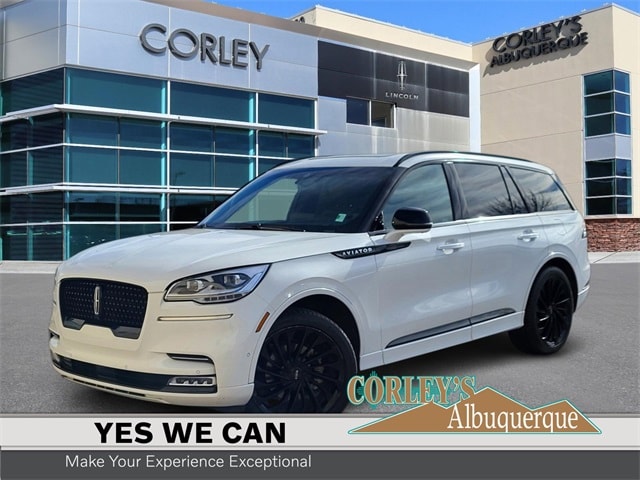 2023 Lincoln Aviator Reserve's photo