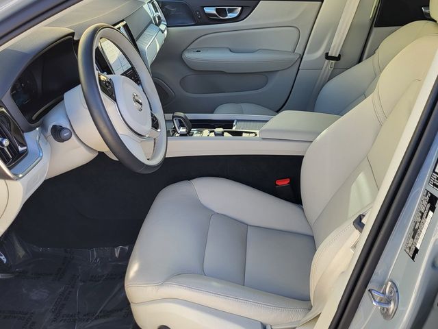 2026 Volvo V60 Cross Country Plus - Photo 8