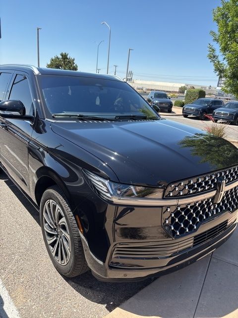 2025 Lincoln Navigator Black Label 4WD's photo