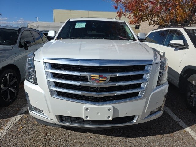 2016 Cadillac Escalade Premium photo 2