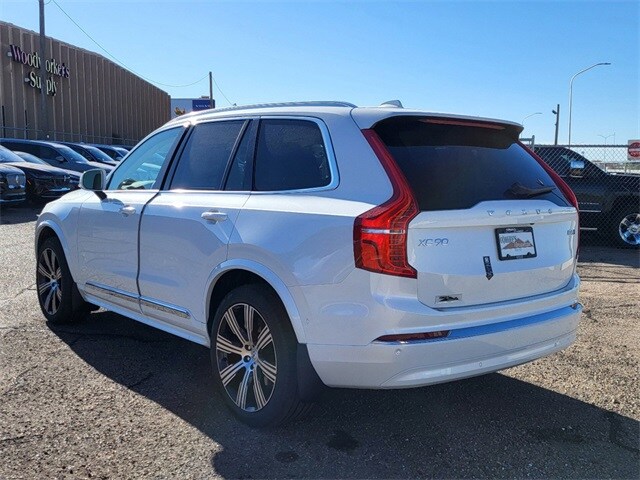 2025 Volvo XC90 photo 2