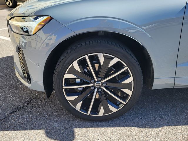 2026 Volvo XC60 Ultra - Photo 13