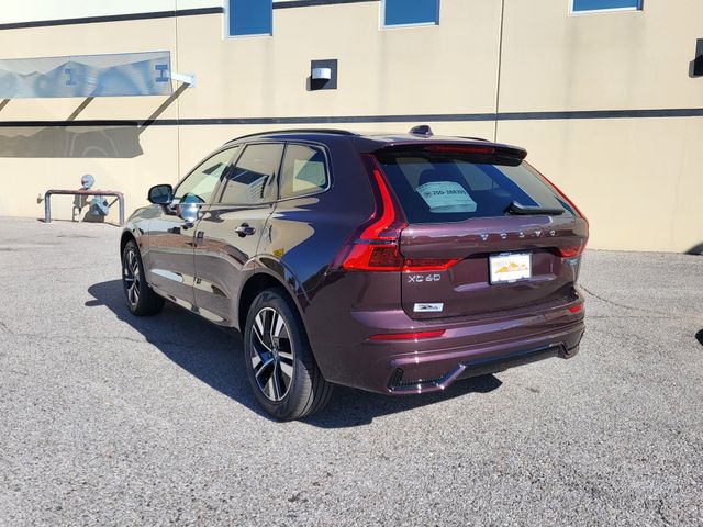 2026 Volvo XC60 Plus - Photo 3