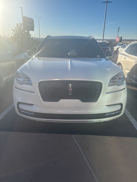 2023 Lincoln Aviator Reserve's photo