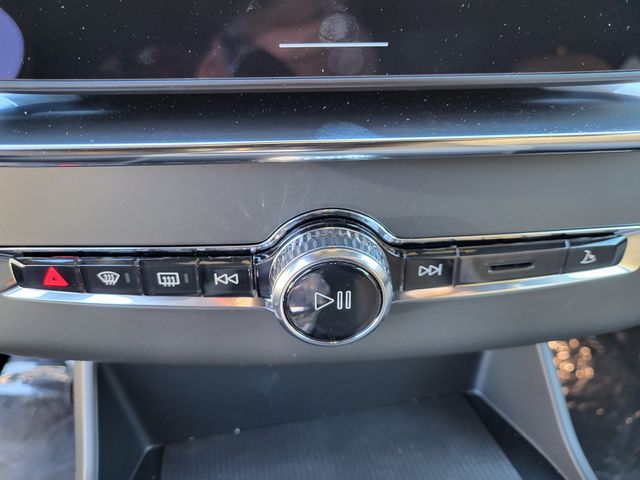 2026 Volvo XC90 Plus - Photo 23