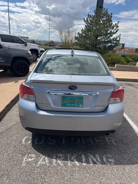 2016 Subaru Impreza 2.0i Limited photo 4