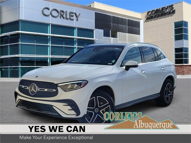 2024 Mercedes-Benz GLC GLC 300's photo