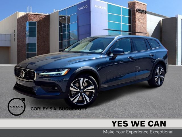 2026 Volvo V60 Cross Country B5 Plus AWD's photo