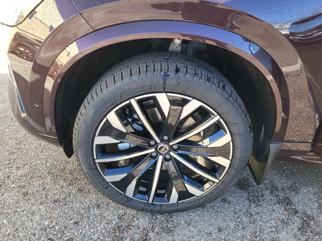 2026 Volvo XC90 Plus - Photo 15