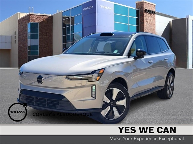 2025 Volvo EX90 Plus's photo