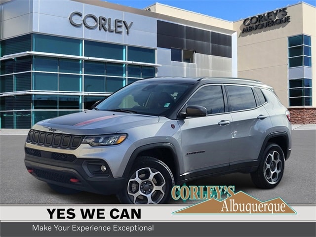 2022 Jeep Compass Trailhawk's photo